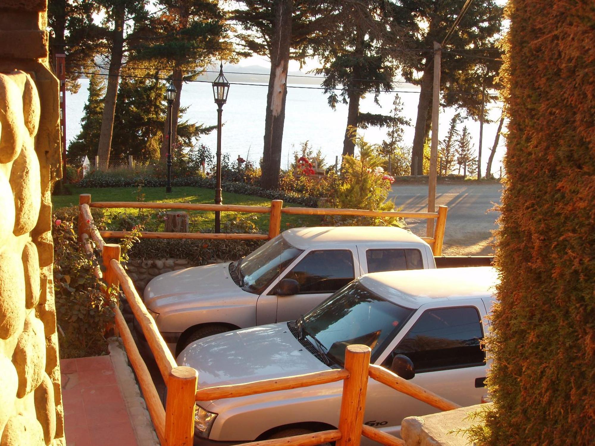 Hotel Lejano Nahuel à San Carlos de Bariloche Extérieur photo