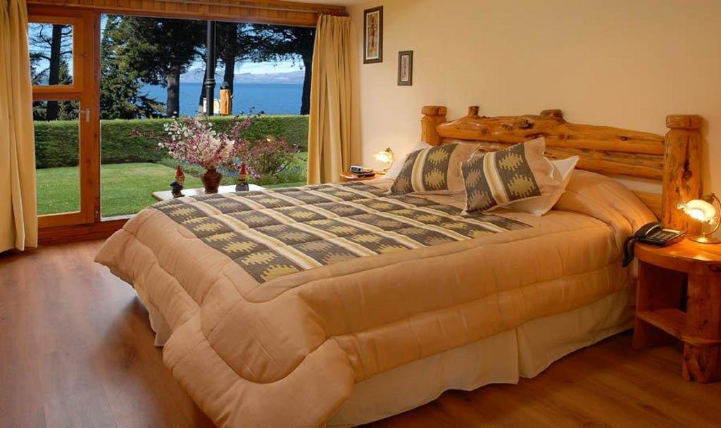 Hotel Lejano Nahuel à San Carlos de Bariloche Chambre photo