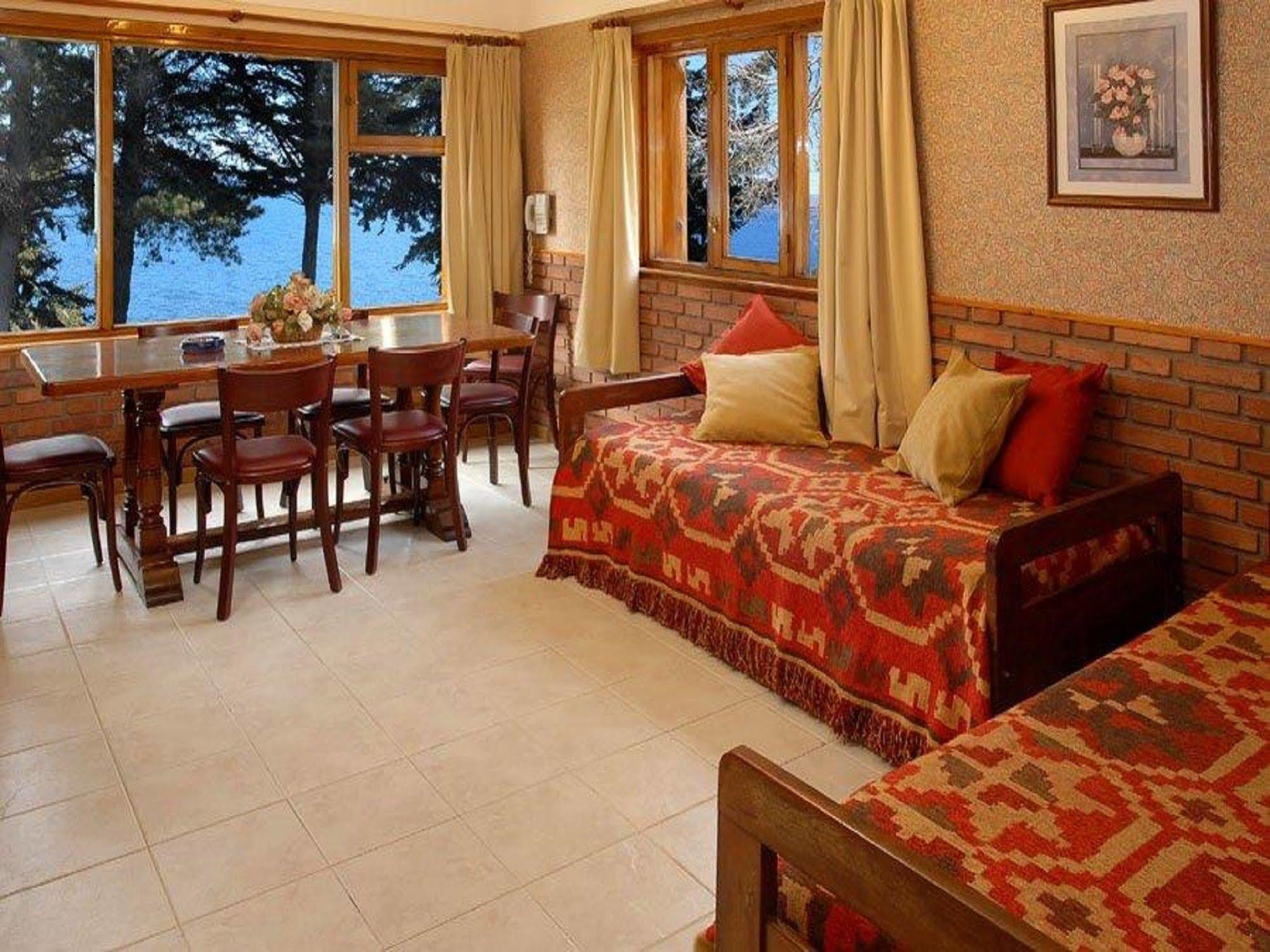 Hotel Lejano Nahuel à San Carlos de Bariloche Extérieur photo