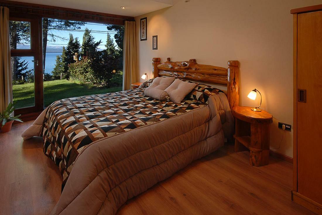 Hotel Lejano Nahuel à San Carlos de Bariloche Extérieur photo